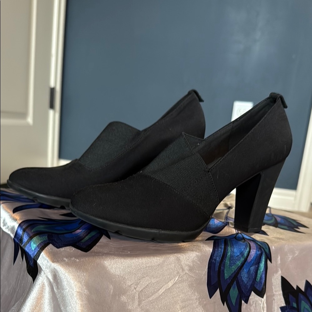 Anne Klein Black Women's Heels
